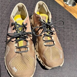 On Running women tan/salmon color and Yellow Athletic Shoes